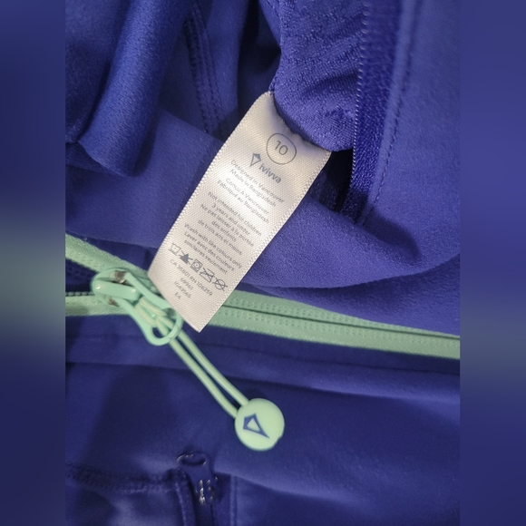 IVIVVA GIRLS BY LULULEMON SIZE 10 - Picture 7 of 8